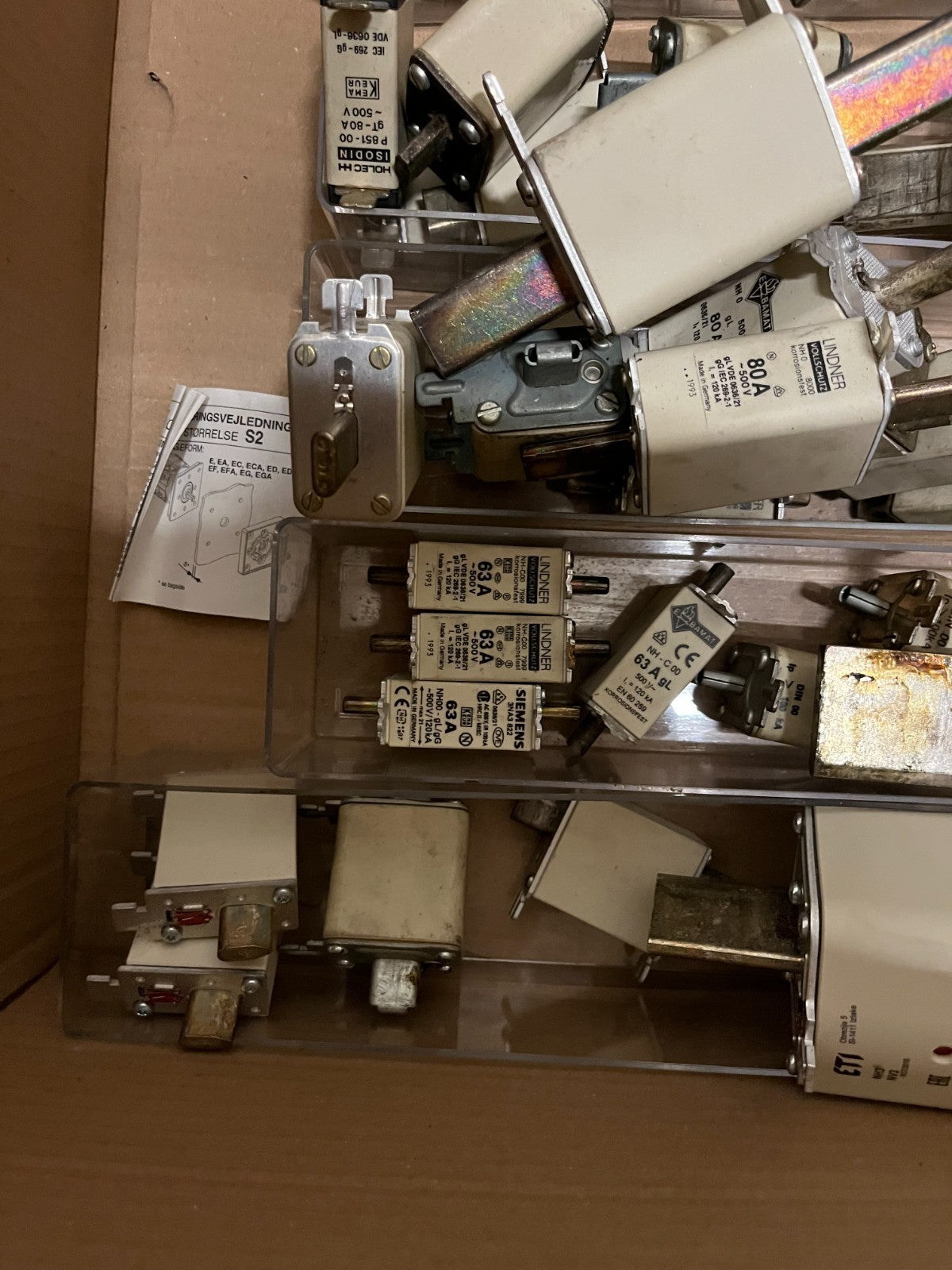 Siemens NH Fuse Lot Mixed Amperage 63A–200A Industrial Used/New Bulk Spare Units
