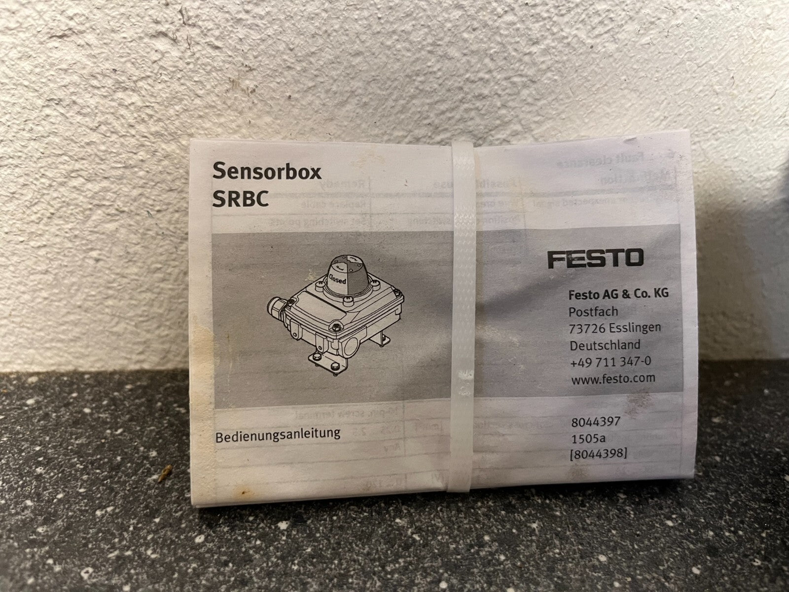 Festo SRBC-C4 Sensor Box with Position Indicator SRBC-CA3-YR90-MW-22A-1W-C2P20