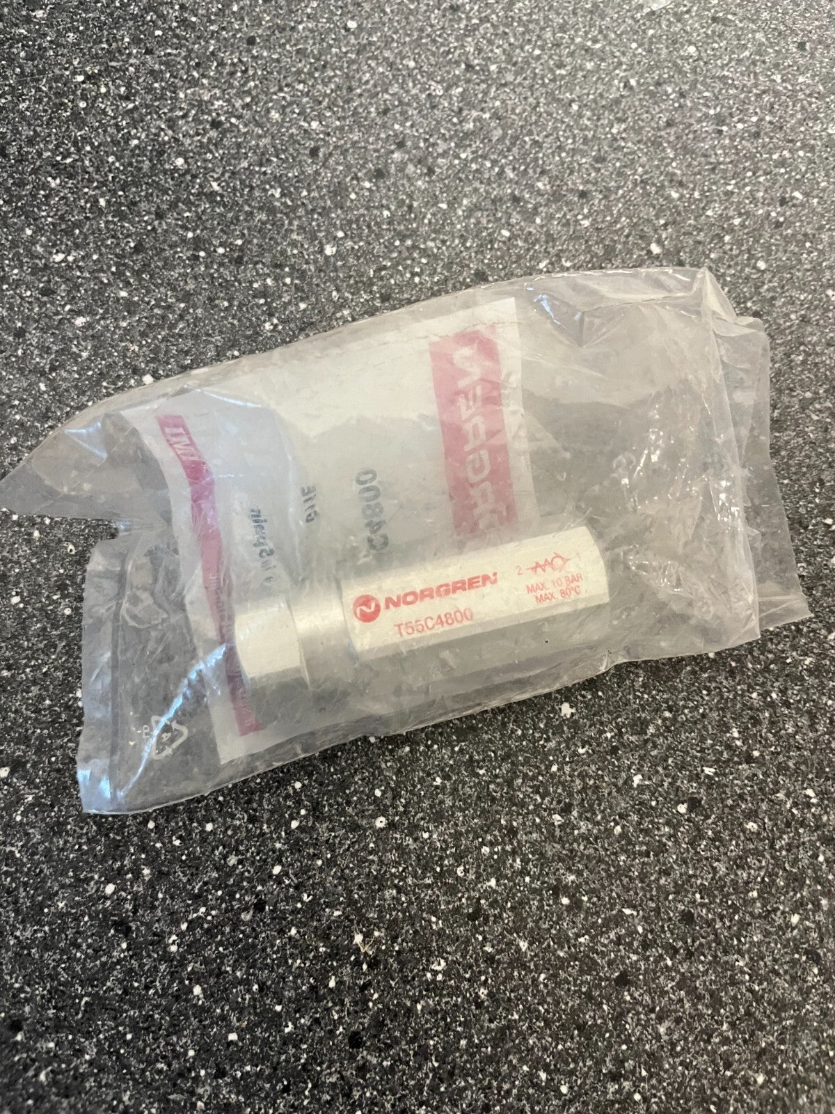 Norgren T55C4800 Pneumatic Valve, 10 Bar Max, G11E, New in Sealed Packaging