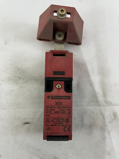 Telemecanique XCS PA792 XCSPA792 Safety Interlock Switch 2NC IP67 500V New