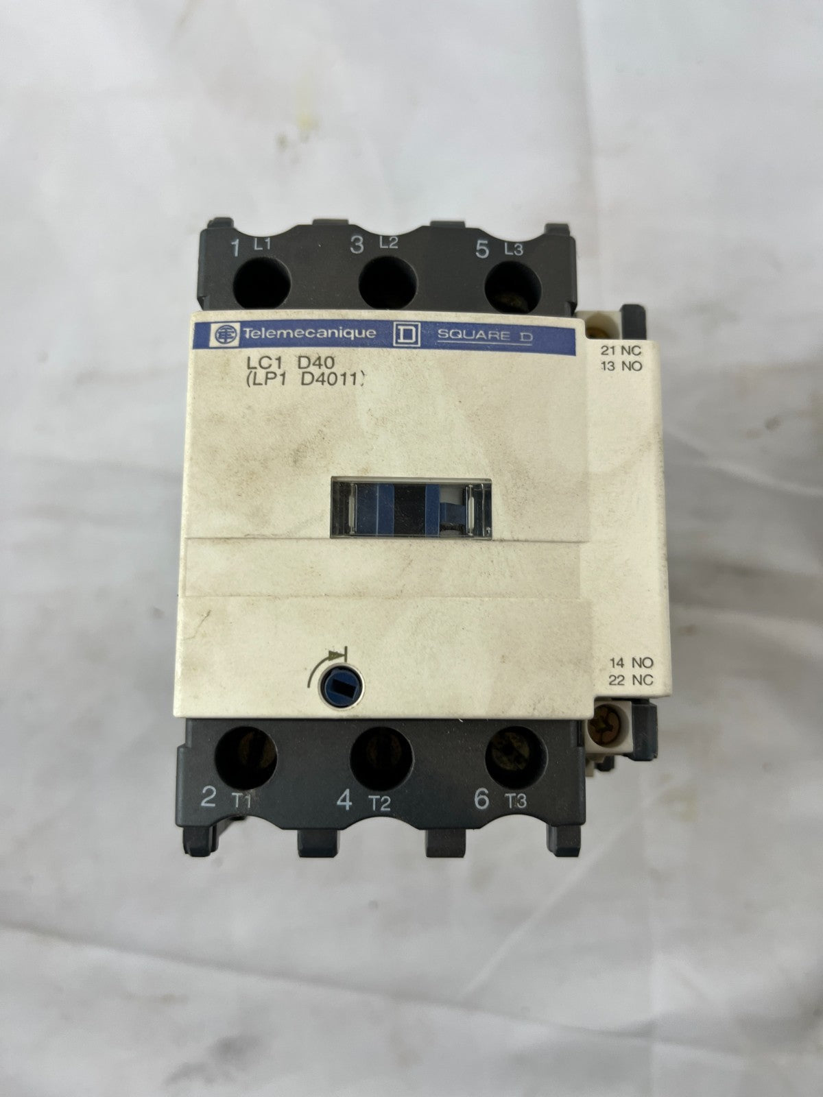 Telemecanique LC1D40 Contactor 60A 3-Pole Motor Contactor LC1 D40 Used Spare