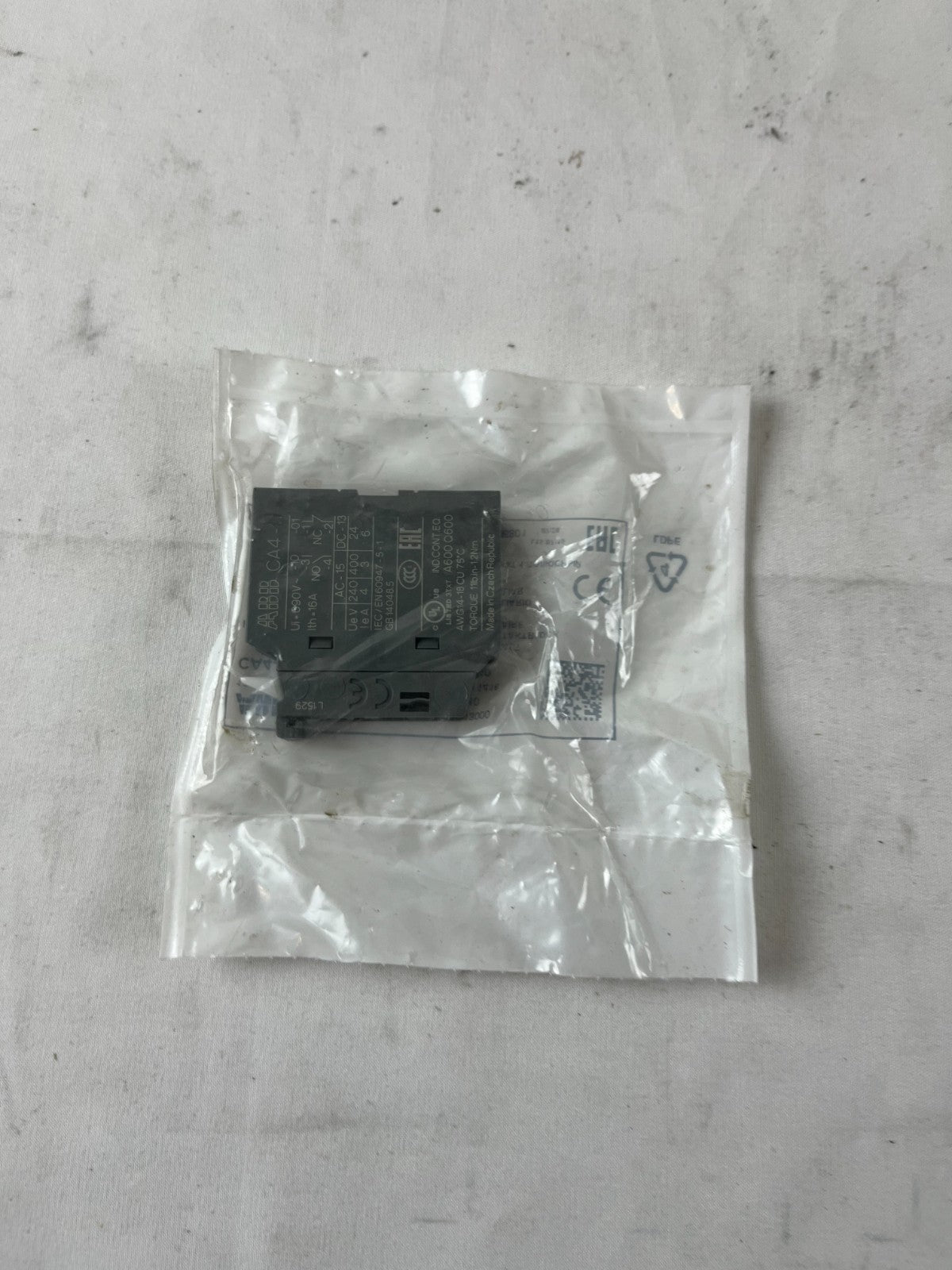 ABB CA4-10 Auxiliary Contact Block 1SBN010110R1010 1NO+1NC New Sealed Unit