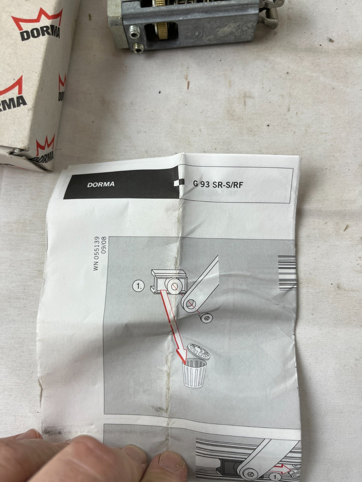 Dorma G93 SR-S/RF Door Closer Slide Rail Spare Part New in Box Spare