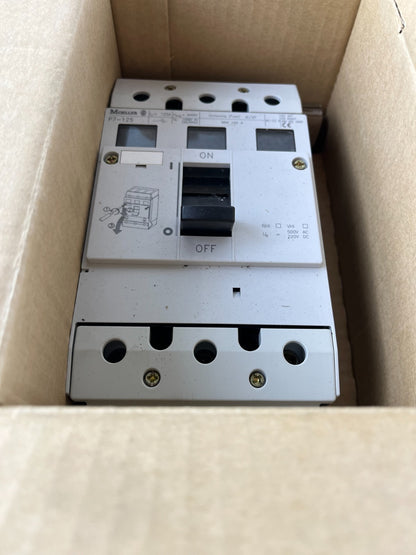 Moeller P7-125 Main Switch 3-Pole 125A 690V AC Disconnect Switch Breaker NEW