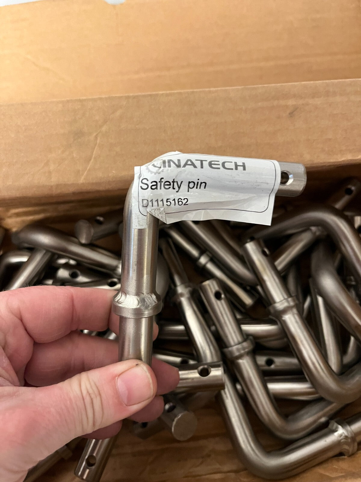 Linatech Safety Pins PN D1115162 Lot of +25 Stainless Steel 10.5x7x1 cm New