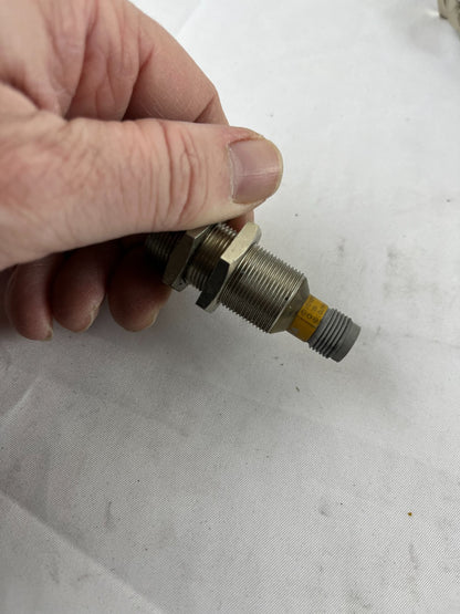 Omron TL‑X5B1‑P1E Inductive Proximity Sensor 5 mm Range 12–24 VDC M18 M12 USED