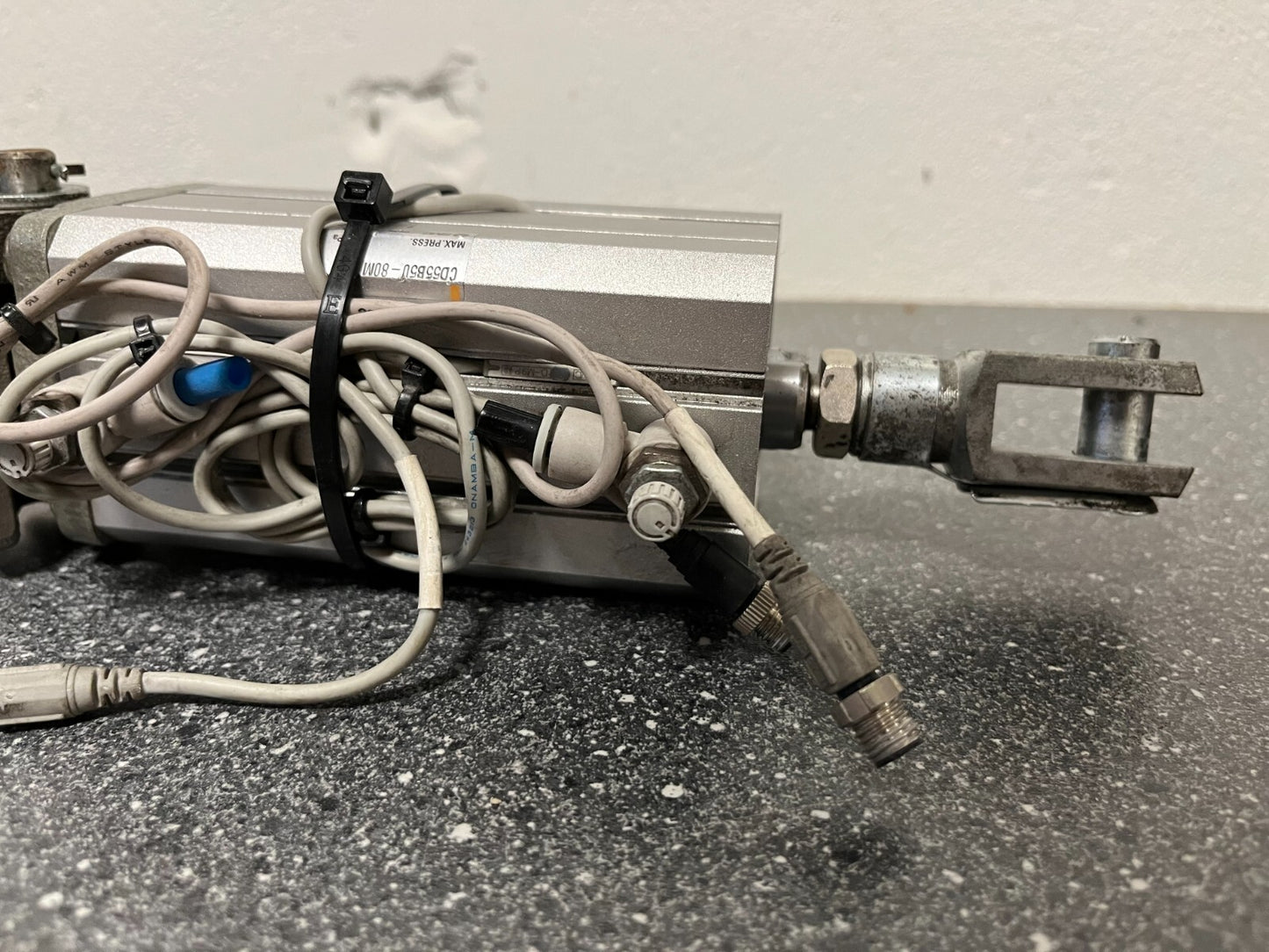 SMC Pneumatic Cylinder CD55B50-80M, Double Acting, 80mm Stroke, Tested & Working
