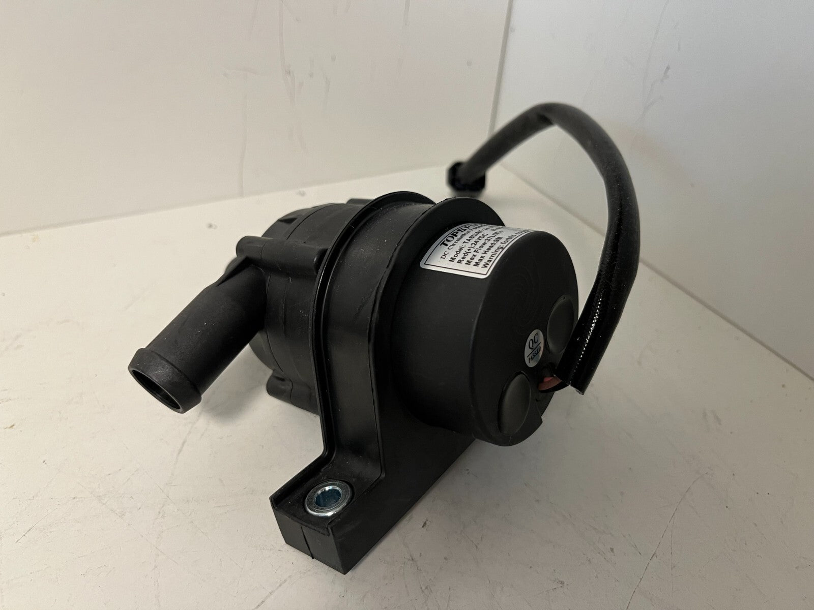 TOPSFLO TA80A-PA-24-3707-04760 24V DC Circulation Pump 37L/Min Vehicle New