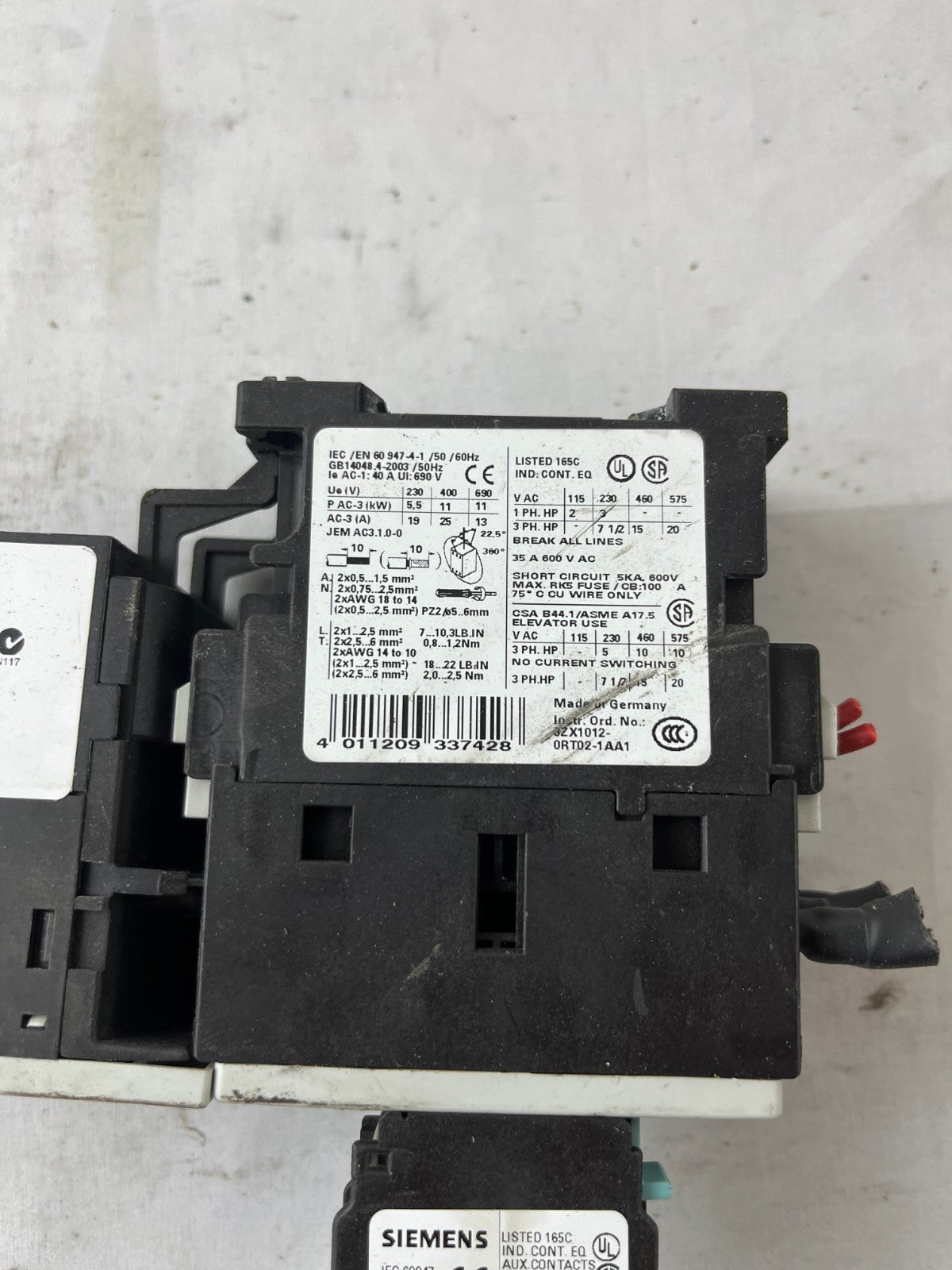 Siemens Sirius 3RB2026-1QB0 Overload Relay + 3RT2026 Contactor w/ 3RH1921-1CA10