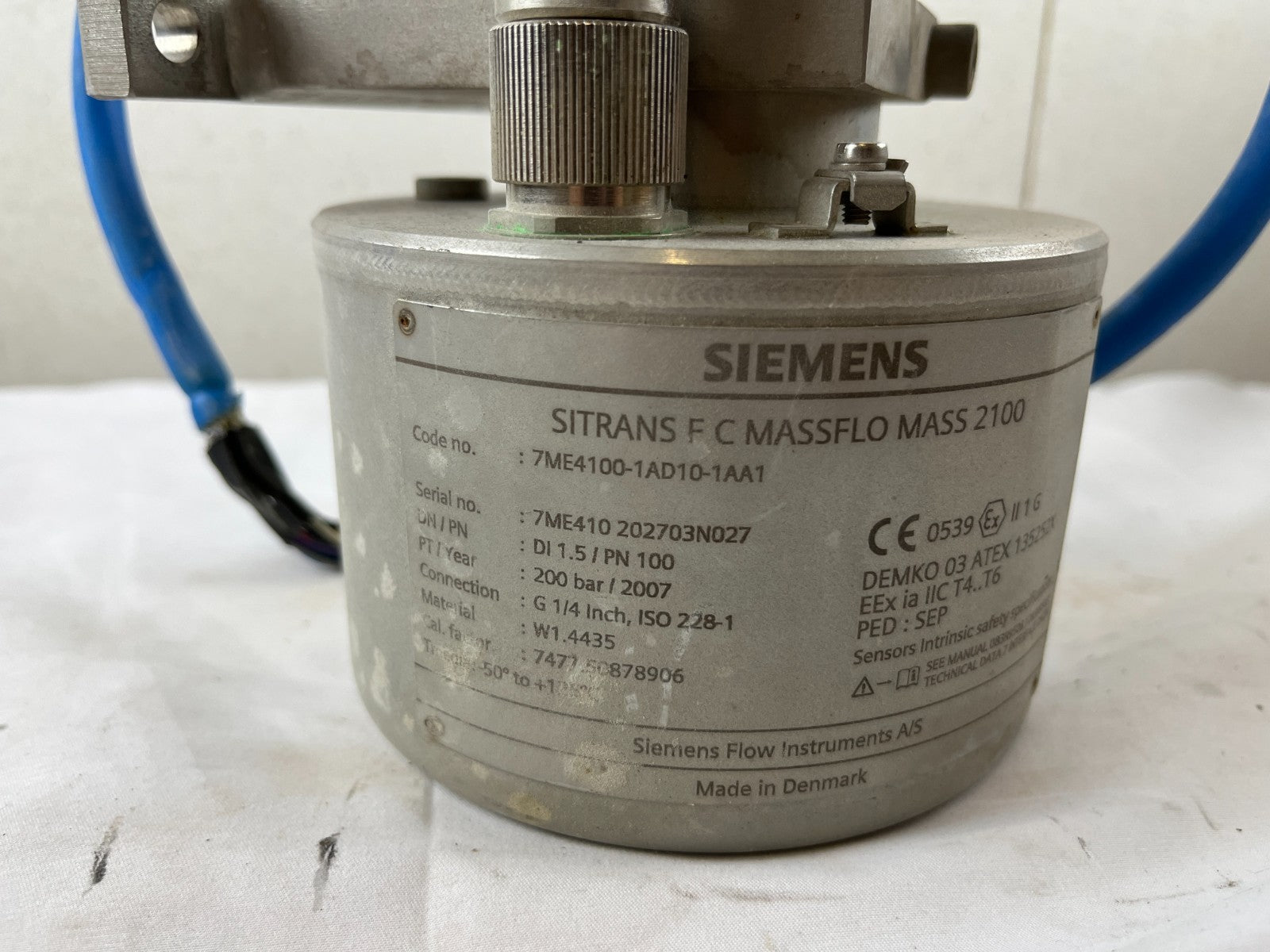 Siemens Sitrans F C Massflo Mass 2100 7ME4100-1AD10-1AA1 Coriolis Flow Sensor