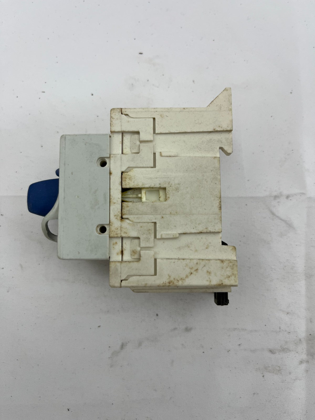 NEW Ensto KS3.25 3-Pole 25A Rotary Load Break Switch DIN Rail/Panel Mount Boxed