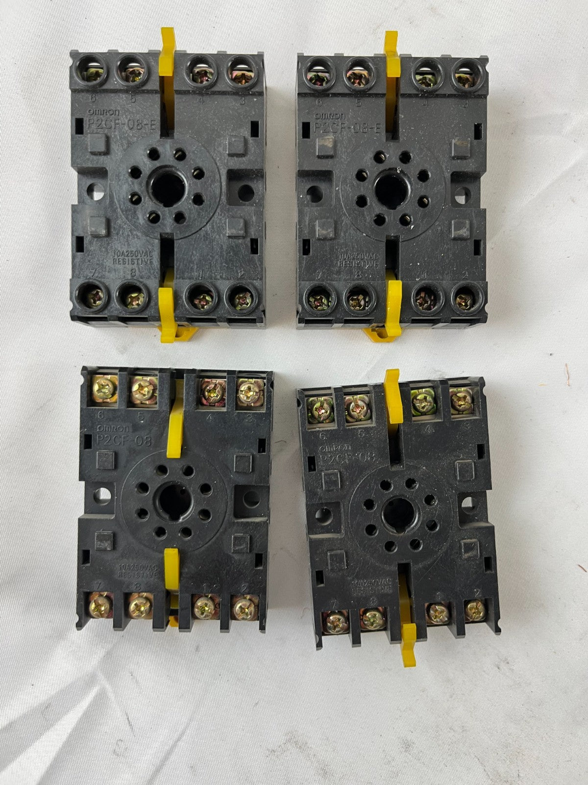 Omron P2CF-08-E Relay Socket 8-Pin DIN Rail Screw Terminal Lot 4pcs Spare Units