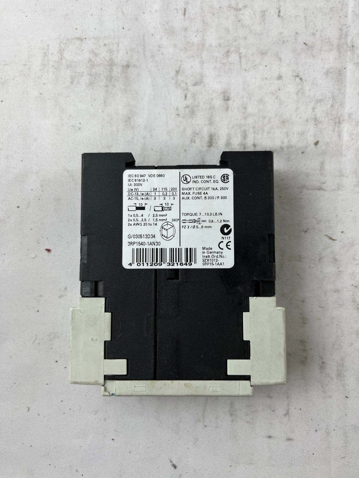 Siemens 3RP1540-1AN30 Time Relay Off Delay 24-240V AC/DC Used Spare Unit