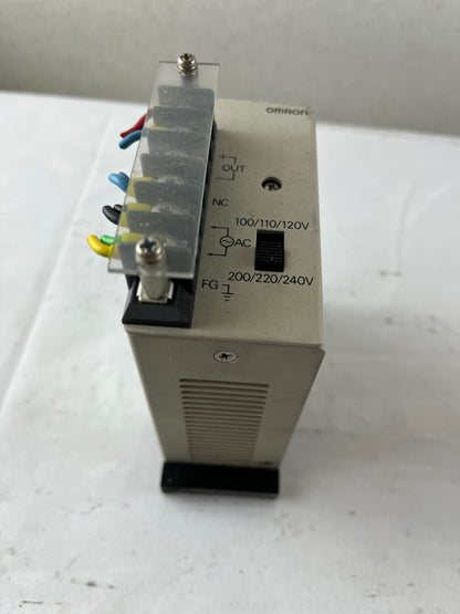 Omron 3G2A3-PS221 Power Supply 24V DC 1.5A 100–240VAC PS221 Used Japan Spare