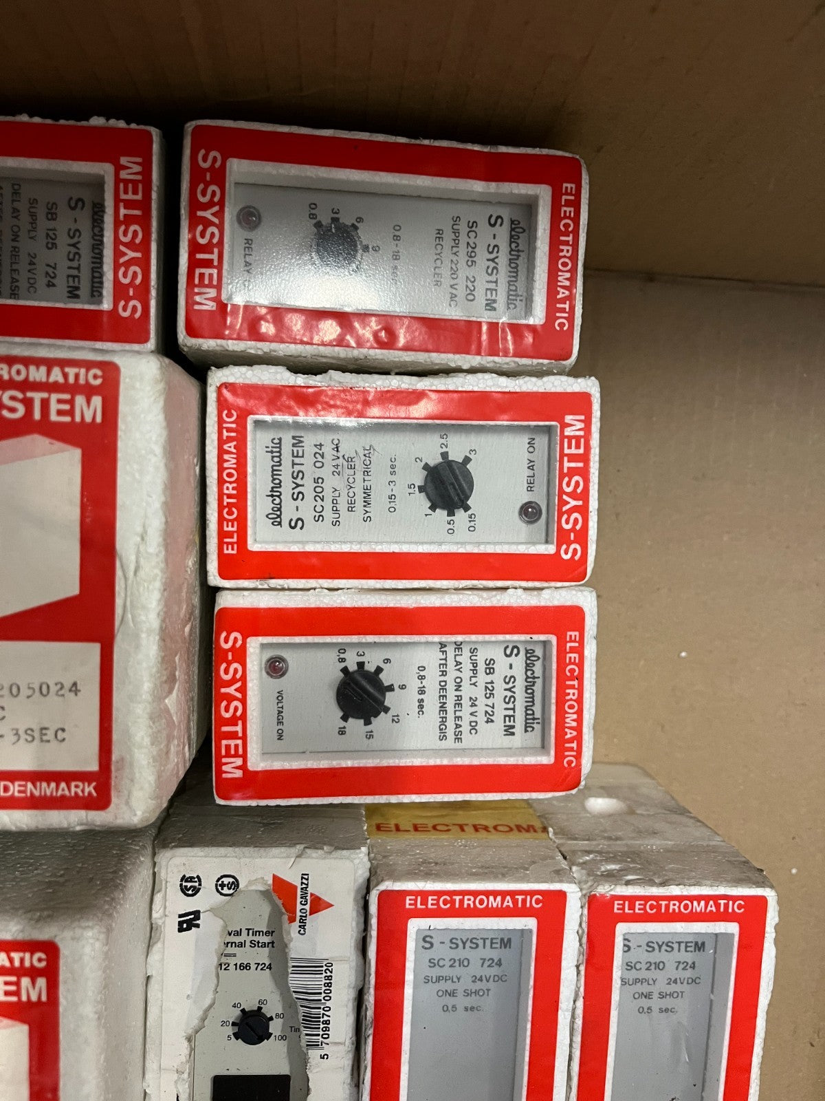Lot 16x New Electromatic S‑System Timers SC210 724 SB125 724 SXT100 SXR100 220VA
