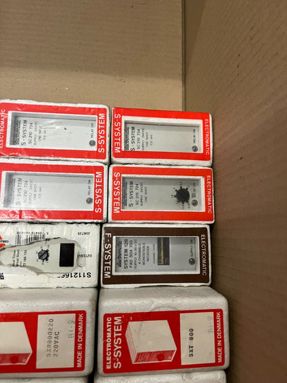 Lot 16x New Electromatic S‑System Timers SC210 724 SB125 724 SXT100 SXR100 220VA