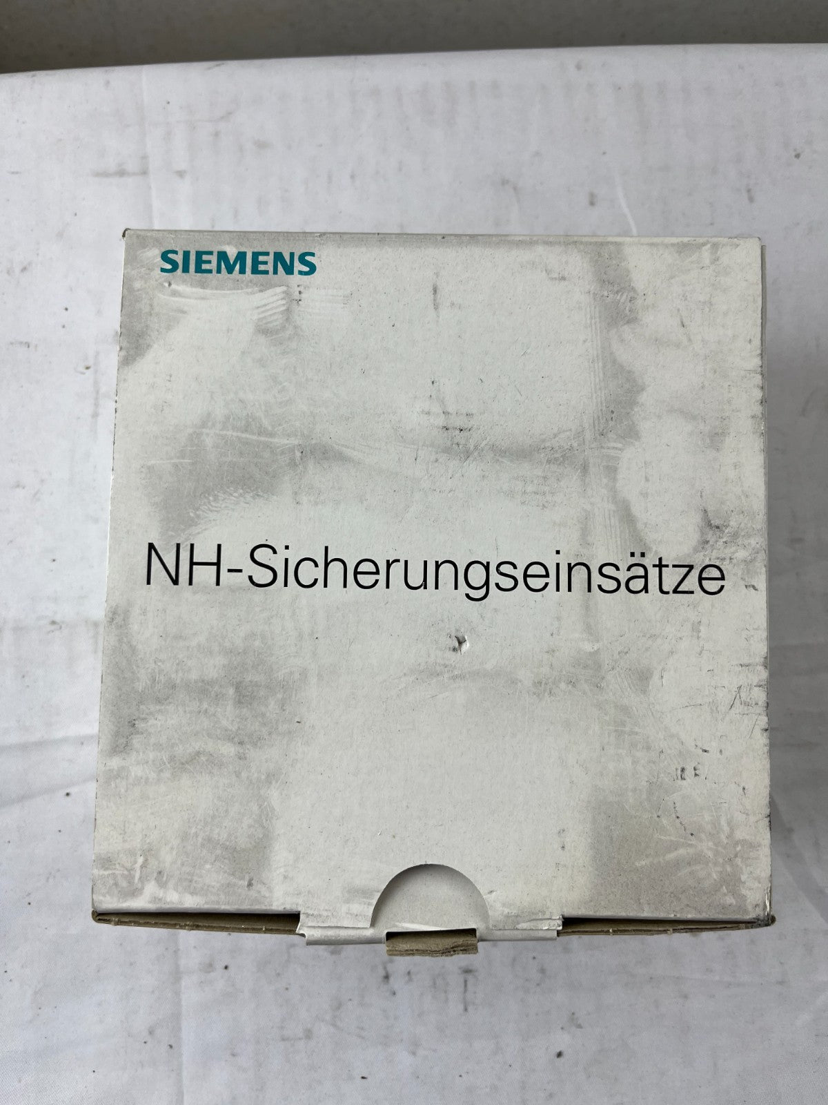 Siemens 3NA3 232 NH2 125A 500V gG LV HRC Fuse Links Box of 3 New Spare Part