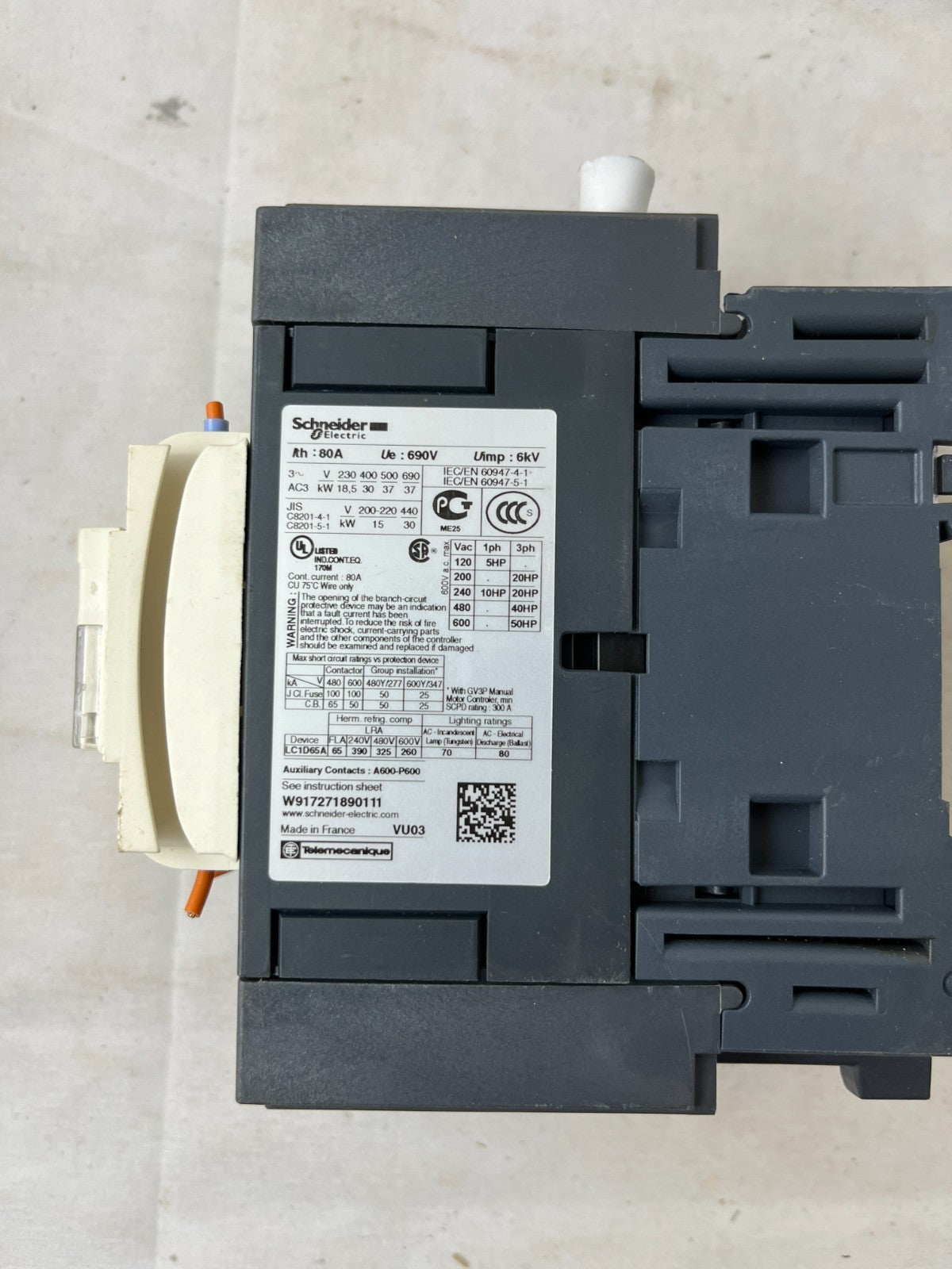 Schneider LC1D65A TeSys Contactor 80A 24V DC Coil Used Spare Unit