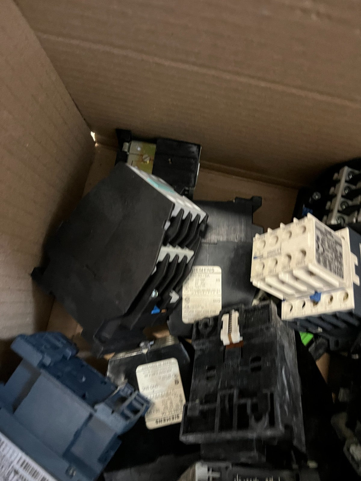 Siemens 3TH / 3TF Contactor Relay Huge Lot Mixed 24V DC AC Used Bundle Spares