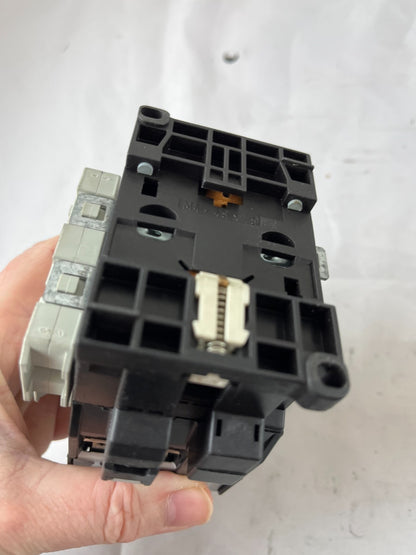 Siemens 3TF44 Contactor 3P w/ 3TY7561-1AA00 Aux Contact Block Used Spare Unit