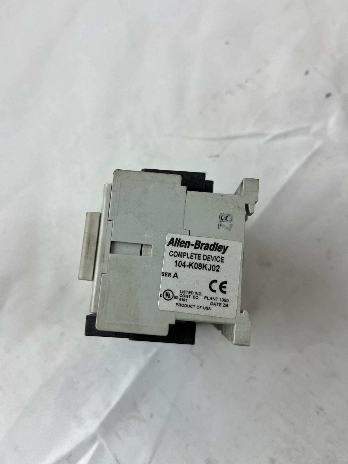Allen-Bradley 100-KMCH Reversing Contactor Assembly 104-K09KJ02 Used Spare Unit