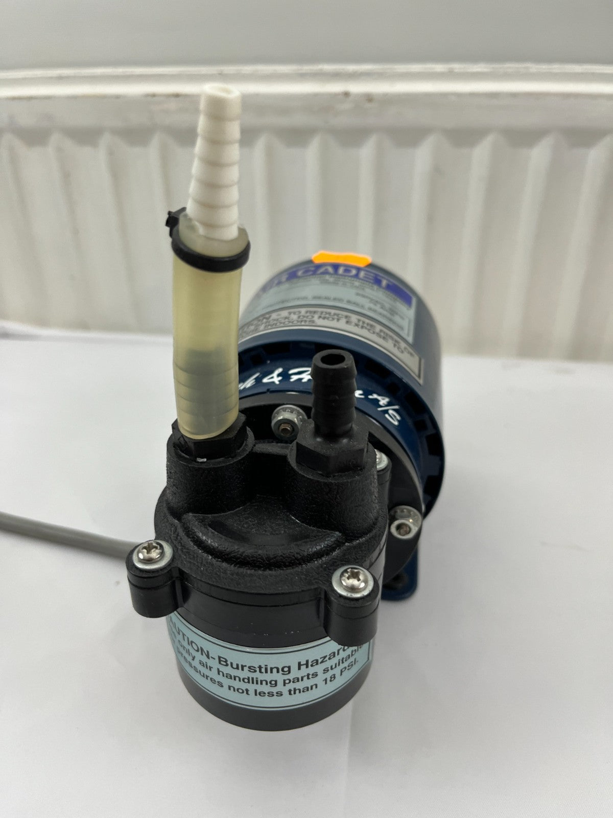 Cole-Parmer AIR CADET 7530-50 Vacuum Pressure Pump 230V Automation Lab