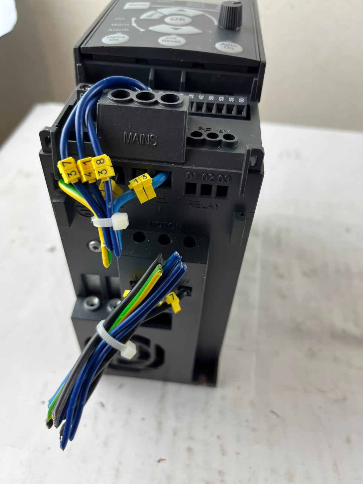 Danfoss VLT Micro Drive FC-051PK18S2E20H3 VFD 0.18kW 200-240V Used Spare Unit