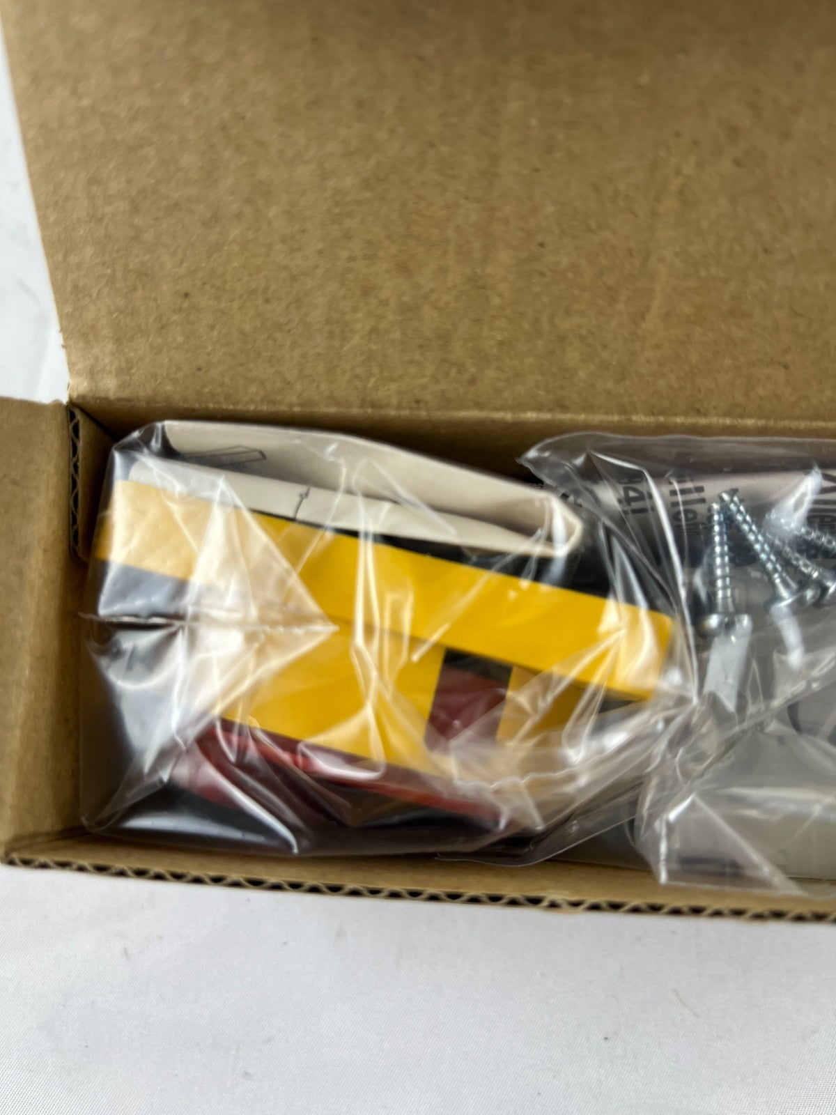 Allen‑Bradley 194L‑E16‑1753‑6N Load Switch 16 A 3‑Pole Red/Yellow Handle New
