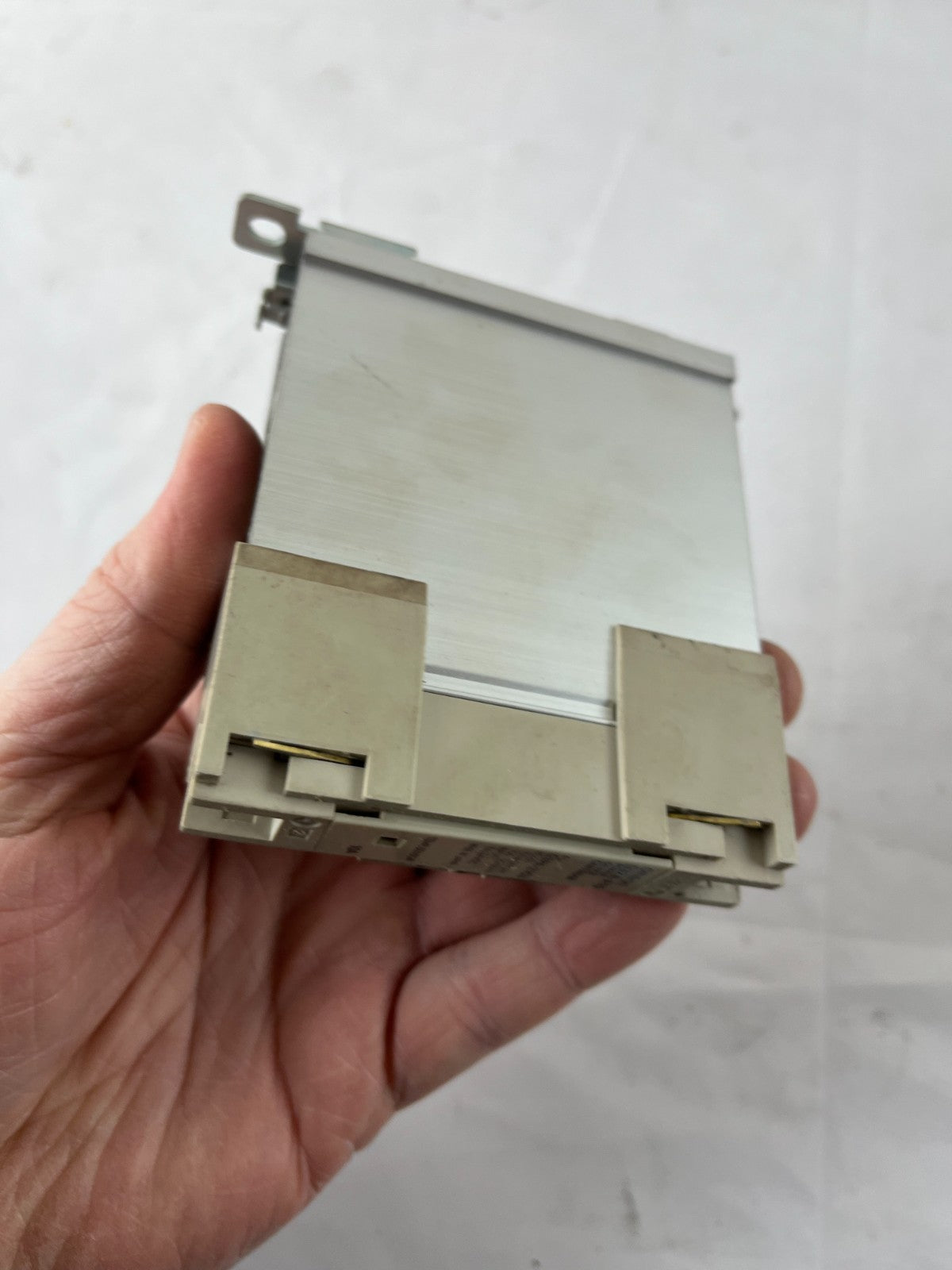 Omron G32A-A10 Power Device Cartridge for G3PA-210B 100-240VAC 10A Solid State