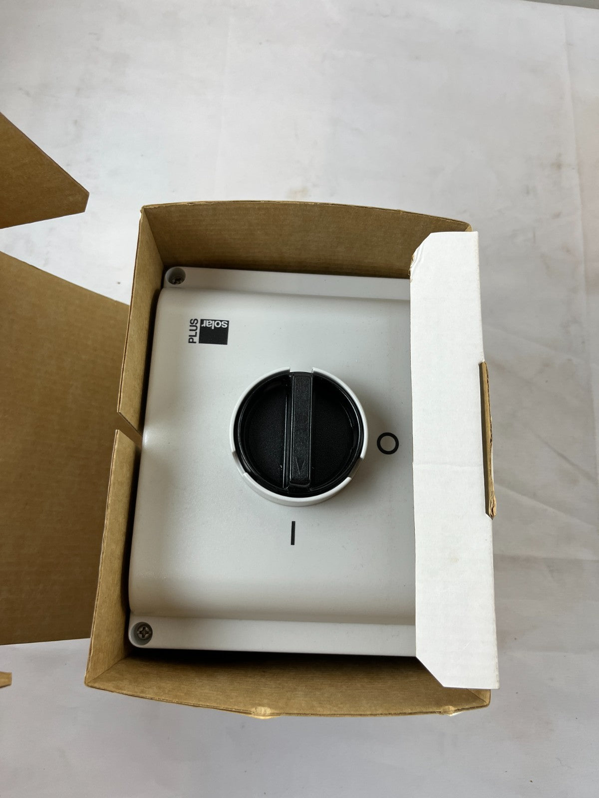 Solar Plus SA340H IP65 Rotary Isolator Switch 3P+N+PE Enclosed Switch Disconnect