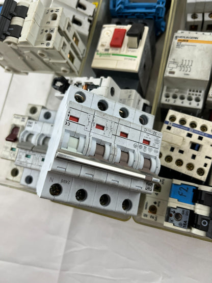 Schneider Siemens Merlin Gerin Mixed Electrical Components Bundle Breakers Lot