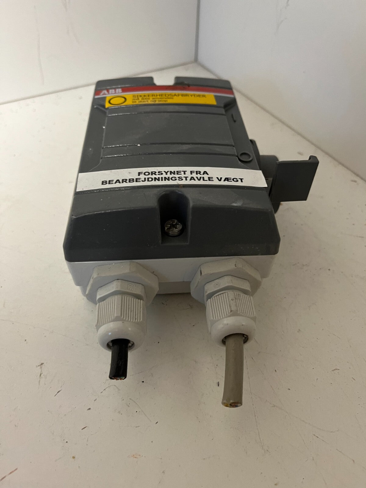 ABB BWS316TPN Safety Switch 3P 16A 400V IP65 Isolator Industrial Used