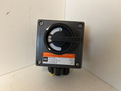 R. STAHL 8537/2-701 Safety Switch Ex de T6 IP66 690V 3-Pol Used