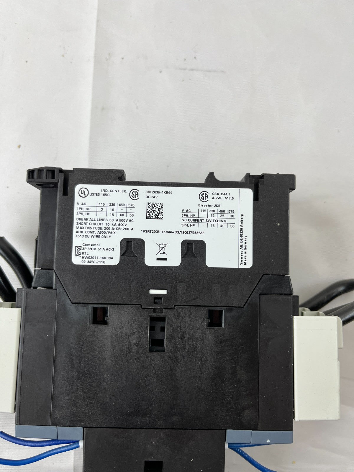 Siemens 3RT2036-1KB40 Contactor 24VDC w 3RH2911-1HA11 Aux Used Working Spare