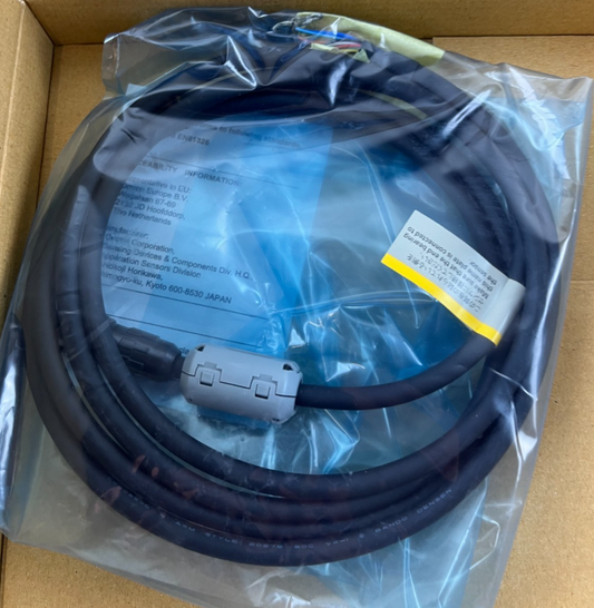 Omron FQ-WN002 Ethernet Cable 2 m for FQ Series Vision Sensor New Unused Spare