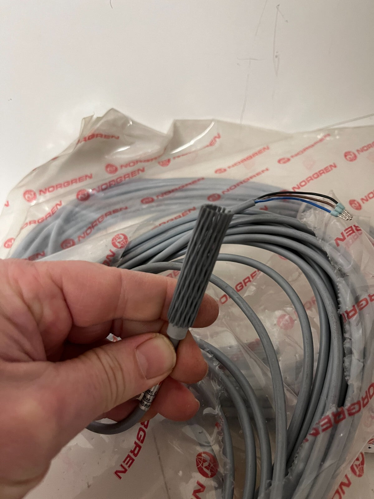 Norgren QM/34/10 Magnetic Reed Switch Sensor 10m Cable 10-30V DC IP66 New Sealed