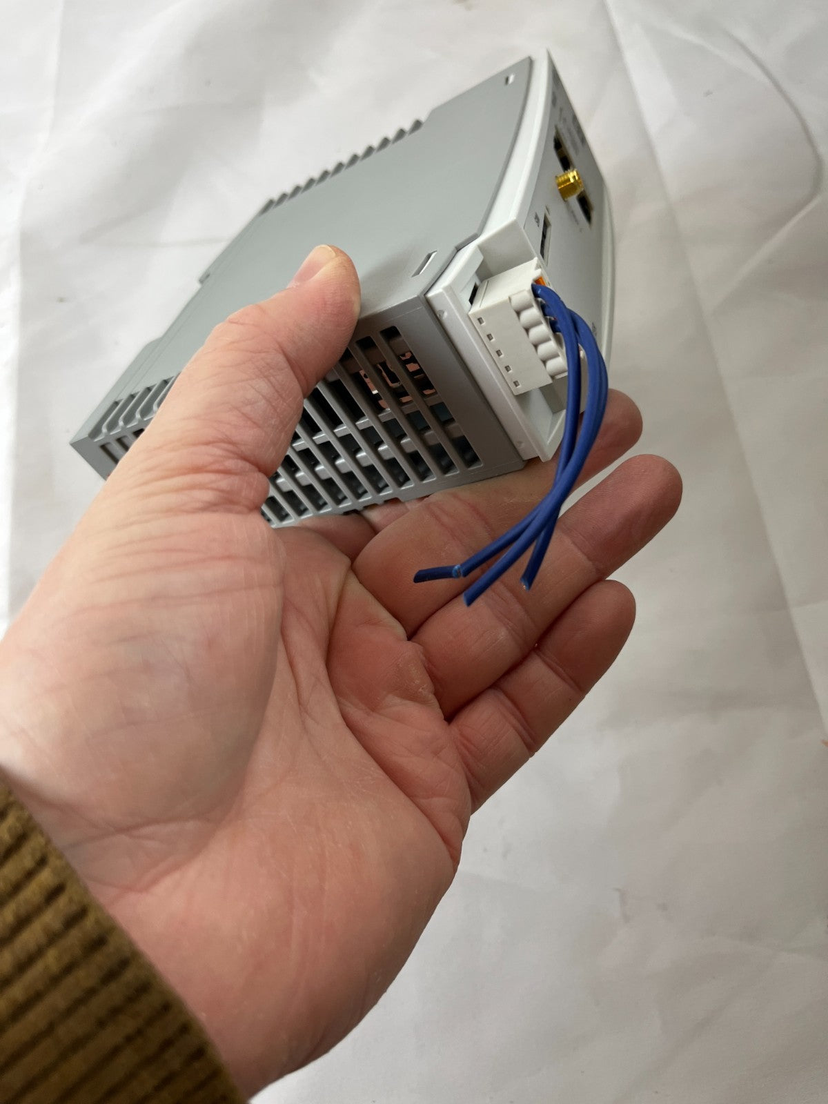 Phoenix Contact TC ROUTER 3002T-3G Industrial VPN Cellular Router 2702529 Used
