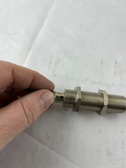 Omron E2A‑M18KS08‑M1‑B1 Inductive Proximity Sensor 8 mm PNP NO M18 Short Body
