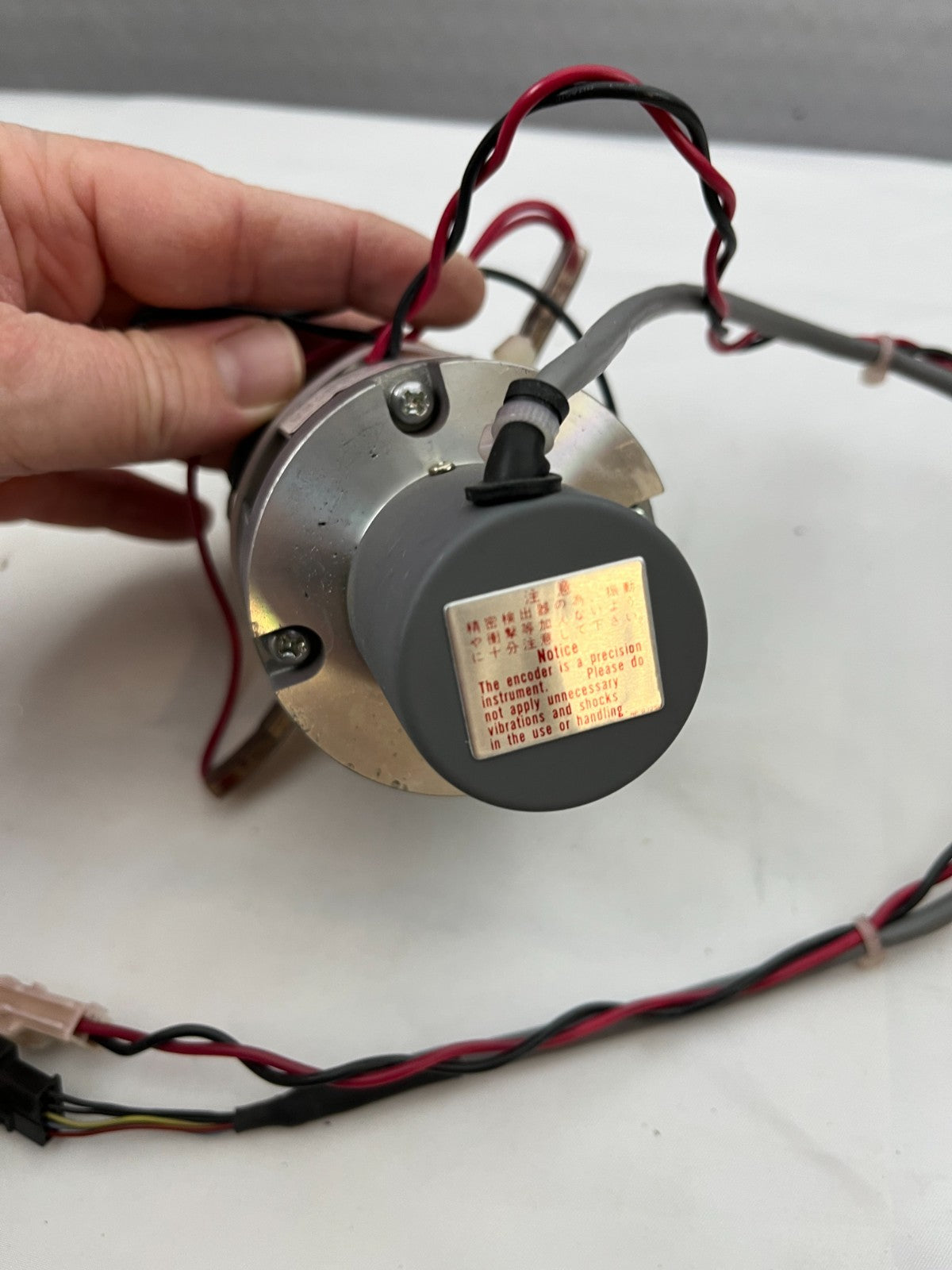 Nidec DC Servo Motor UGTMEM-03SM11 | Mini Series | 24V | Encoder | Industrial