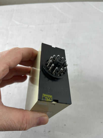 Electromatic SB 125 220 S‑System Time Delay Relay 0.8–18s 220VAC Plug‑In Used