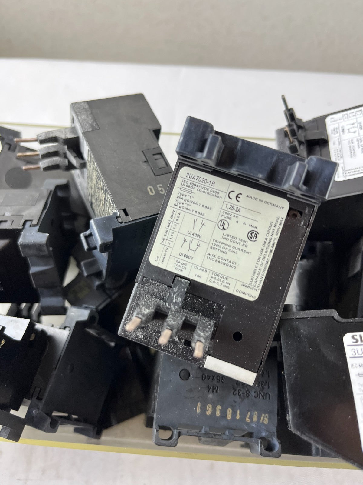 Siemens 3UA Series Thermal Overload Relay Mixed Lot, 16–25 A, Used Bundle Spares