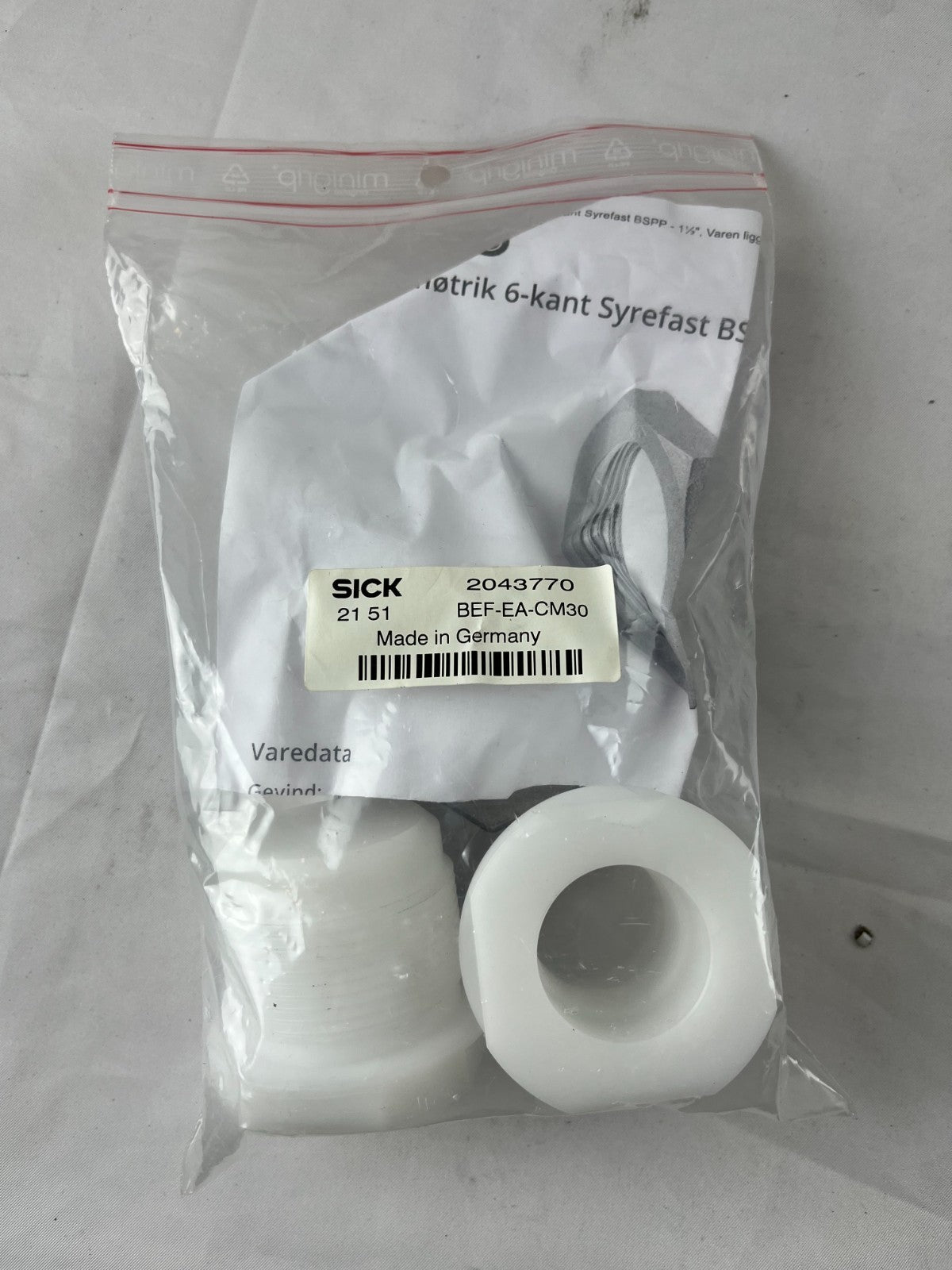 SICK BEF-EA-CM30 2043770 Integrated Adapter Mounting System for M30 Sensors New