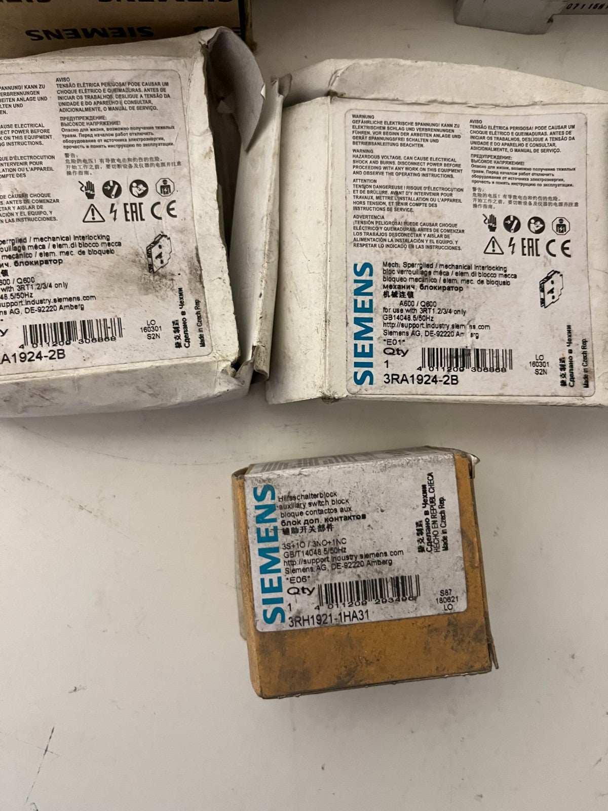 Siemens Industrial Automation Bundle – 7 pcs – New Open Box - Breakers Blocks
