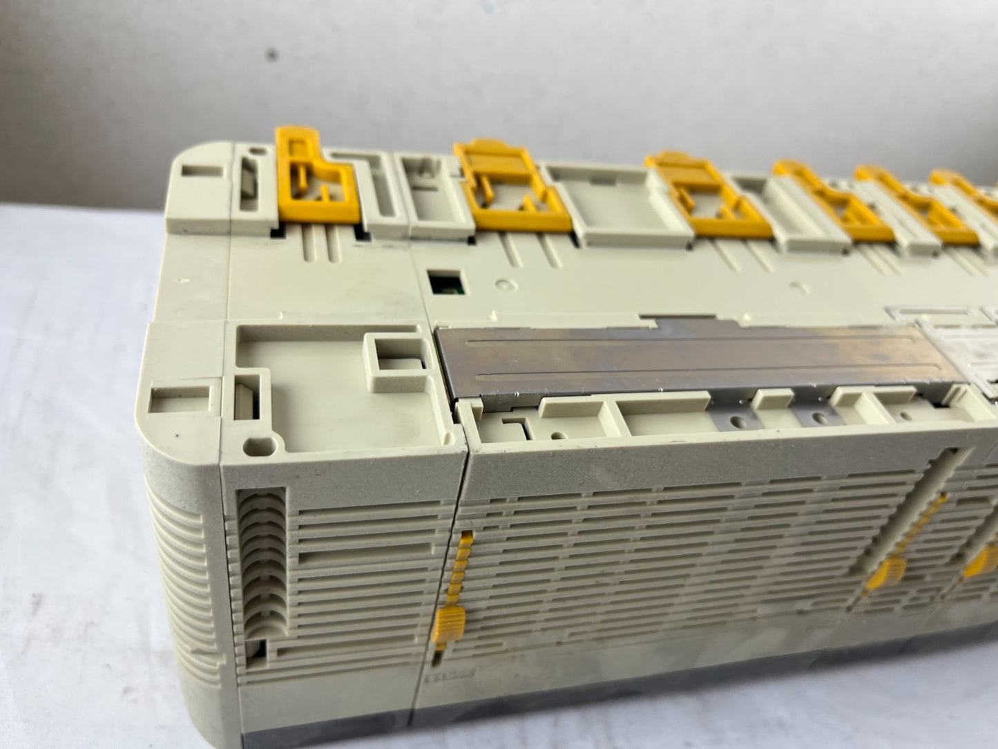 Omron CQM1 CPU41 PLC System PA203 ID212 OD212 Rack RS232 Good Used