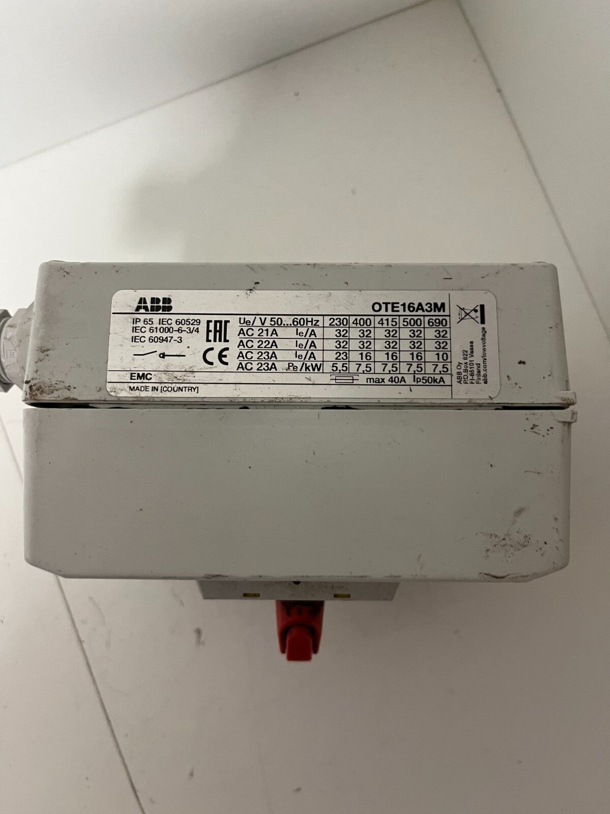 ABB OTE16A3M Safety Switch Disconnect 16A IP65 3-Phase USED Working