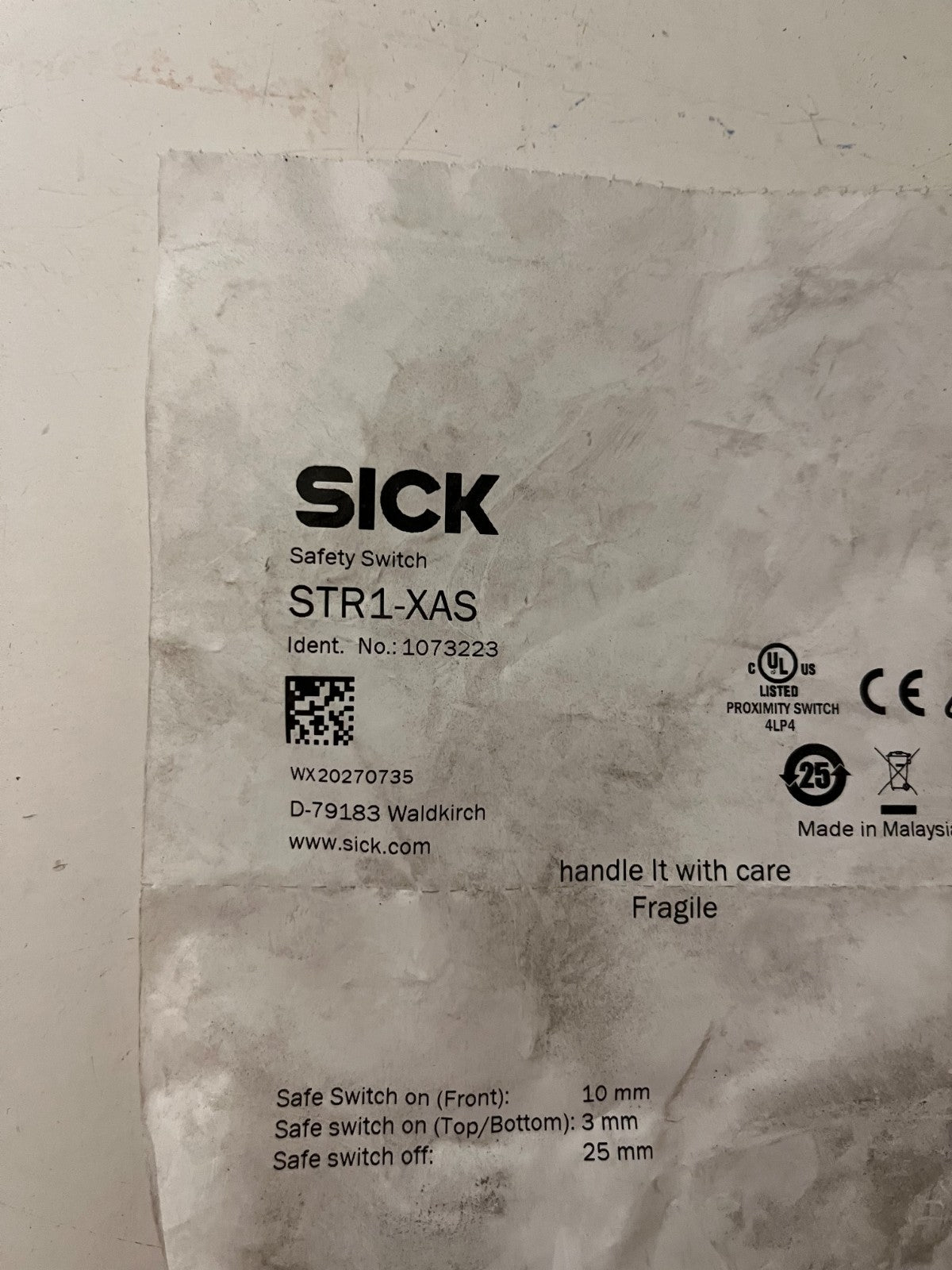 SICK STR1-XAS RFID Safety Switch Actuator 1073223 New in Pack Genuine 1 Pcs