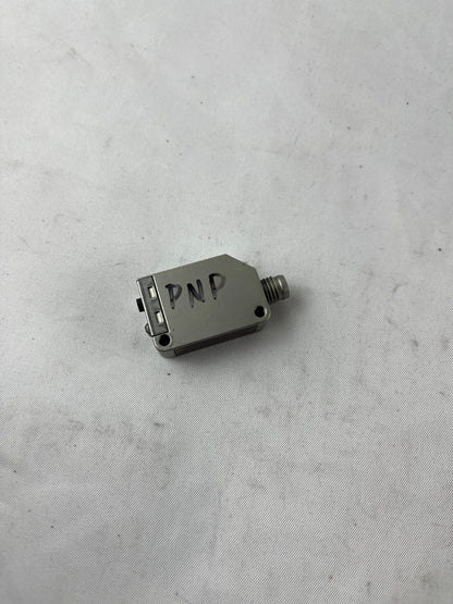 Omron E3ZM-B86 Photoelectric Sensor Stainless M8 Used Japan Spare Unit