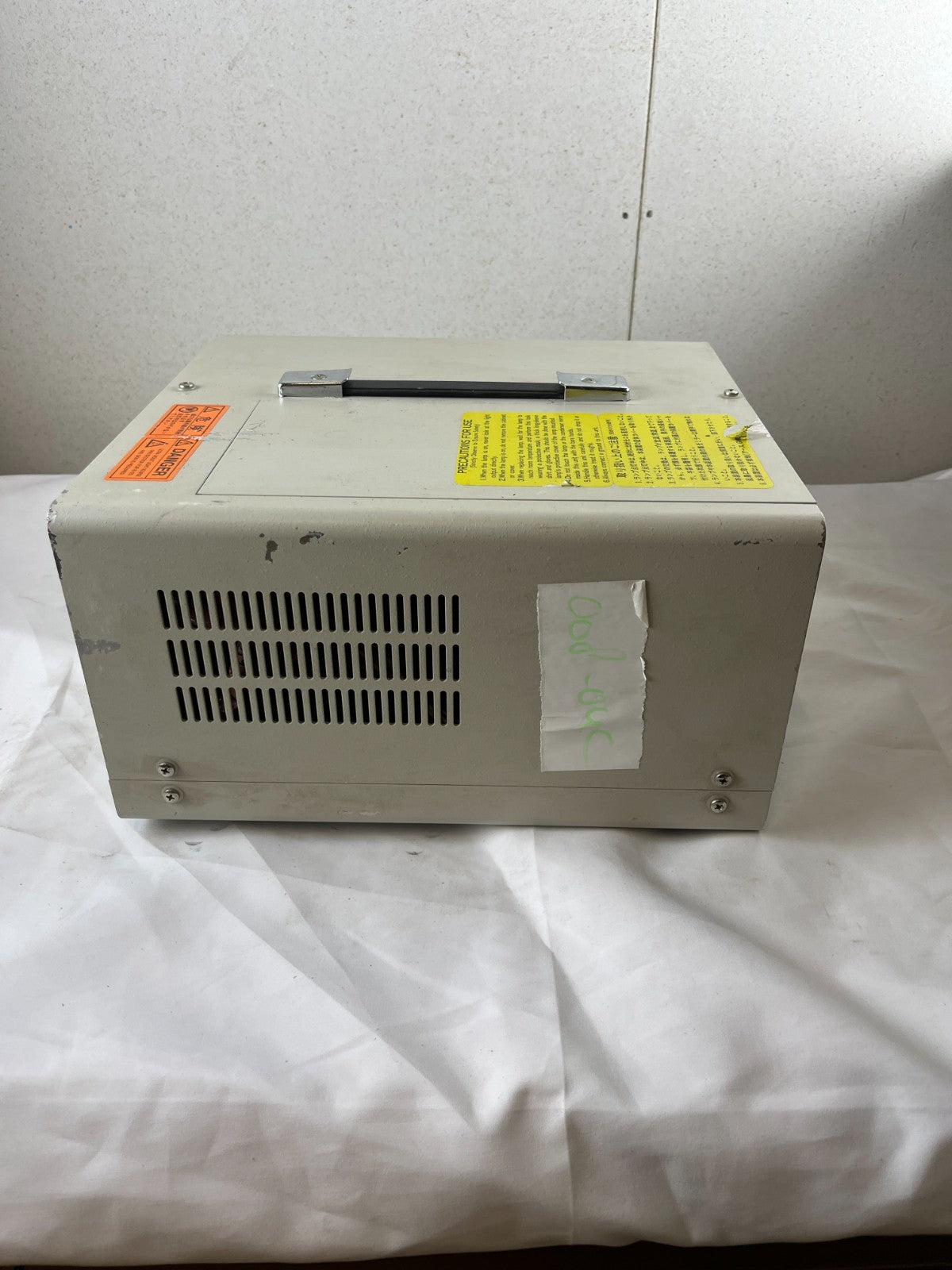 Hamamatsu Photocure 200 UV Spot Light Source L7212-02 UV6 Industrial Used