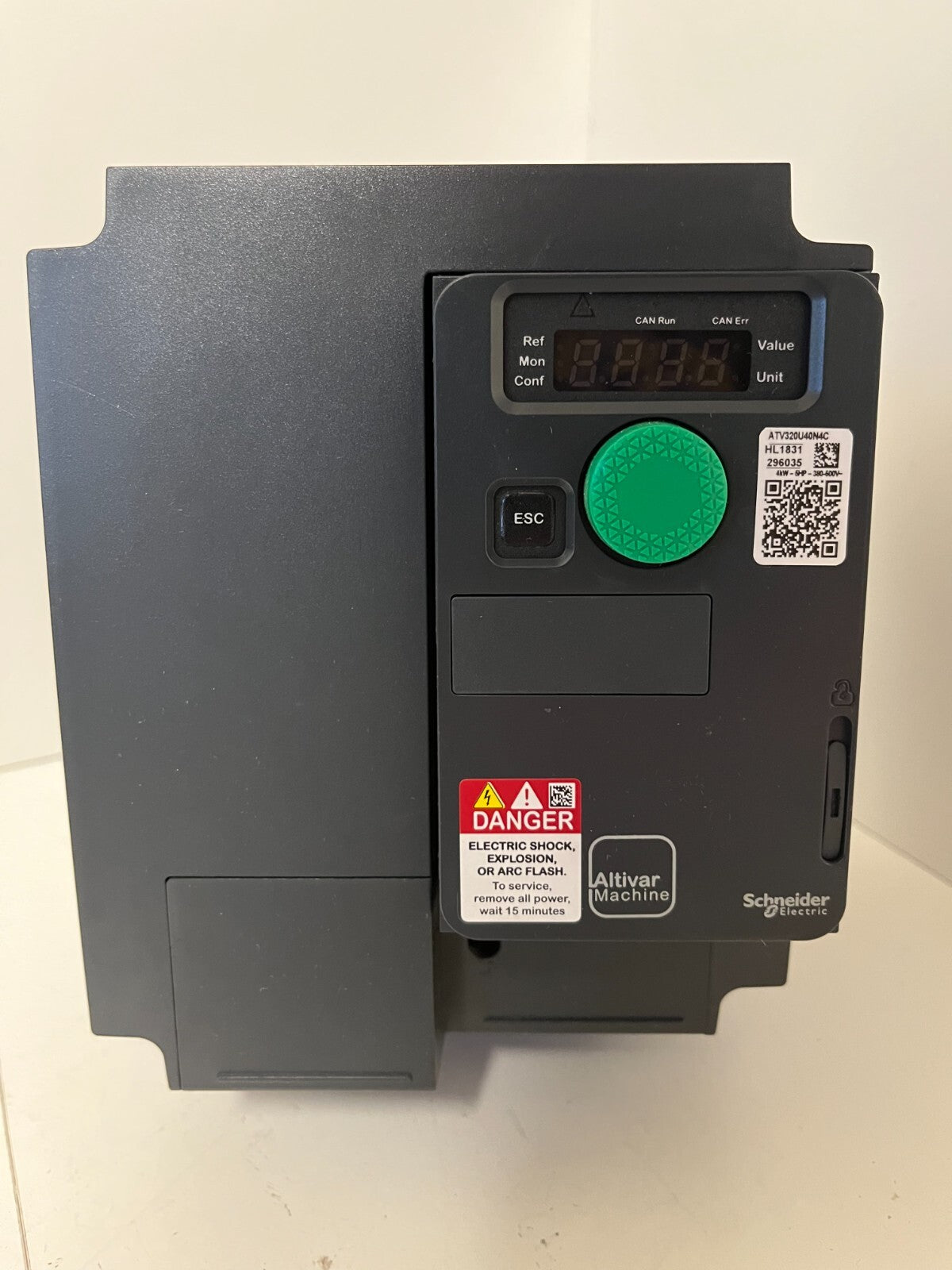 Schneider Electric Altivar 320 ATV320U40N4C VFD 4kW 5HP 380-480V Hardly Used