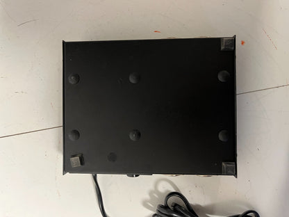 IMG Stageline EMA-200 Phantom Power Supply Adapter 48V - XLR Input/Output - OK